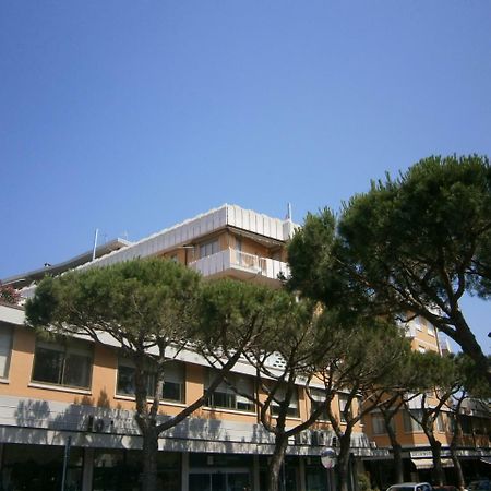 Condominio Commerciale Caorle Exterior foto